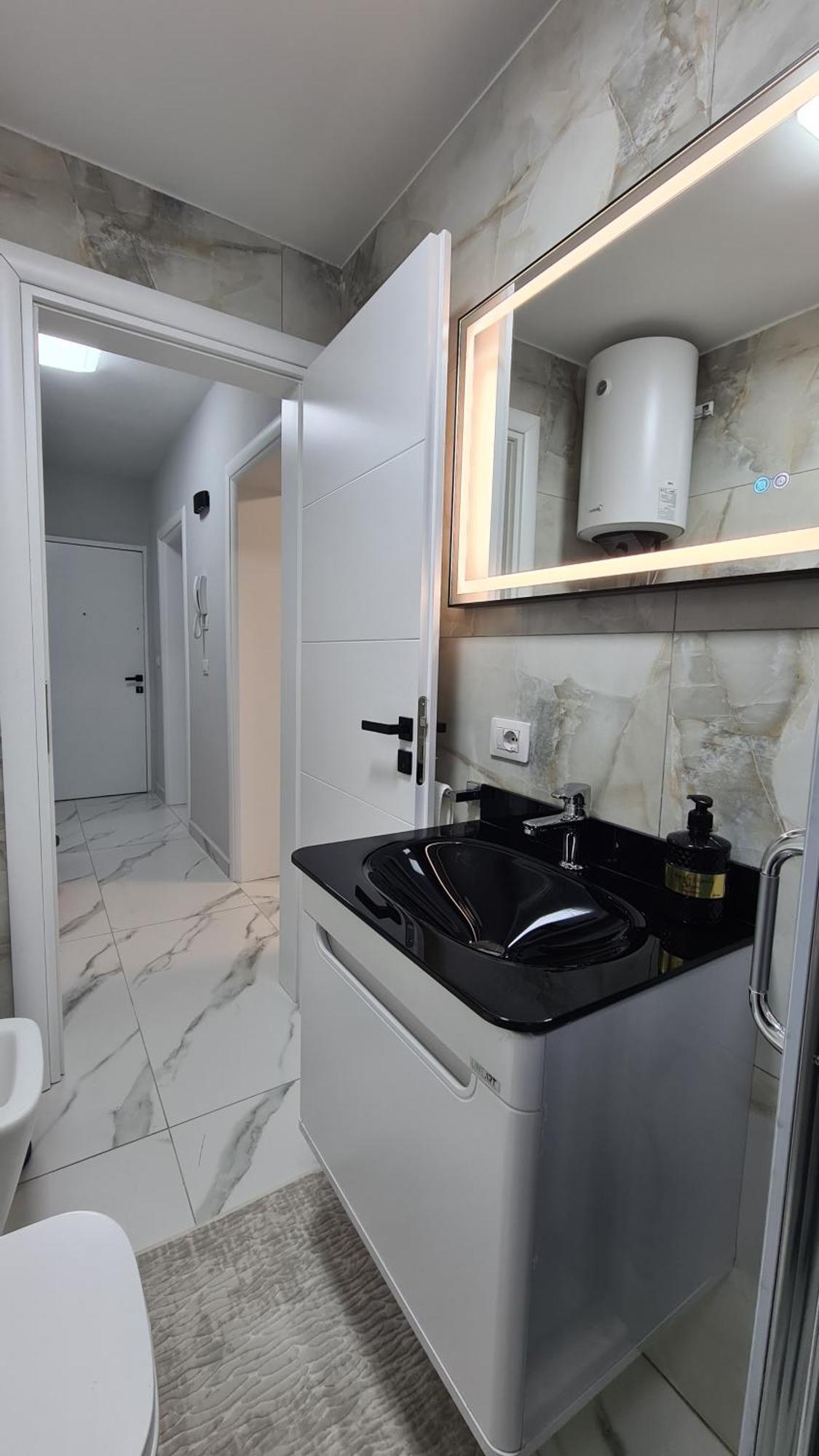 Dei Cozy Apartment Shkoder Bagian luar foto