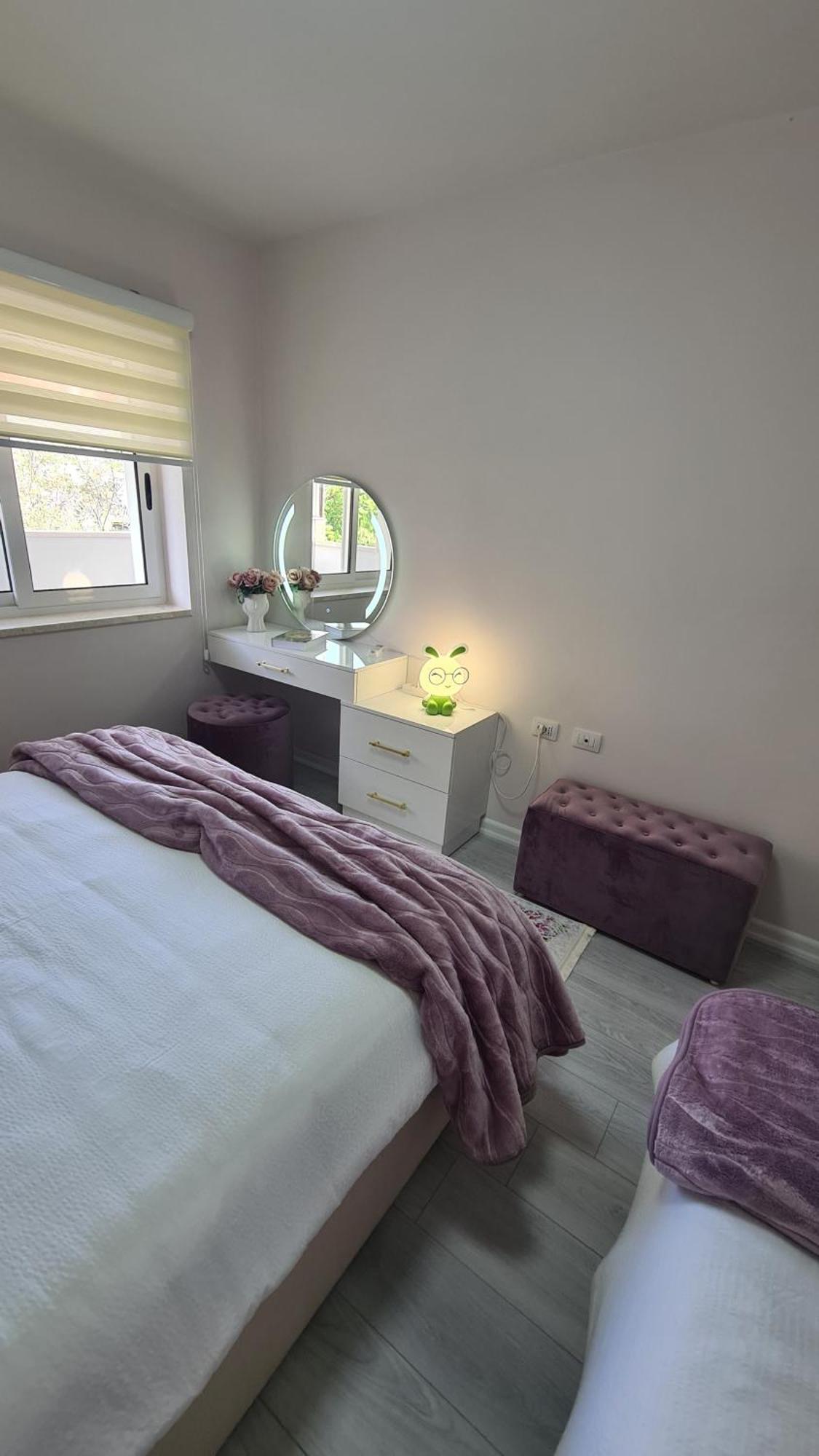 Dei Cozy Apartment Shkoder Bagian luar foto