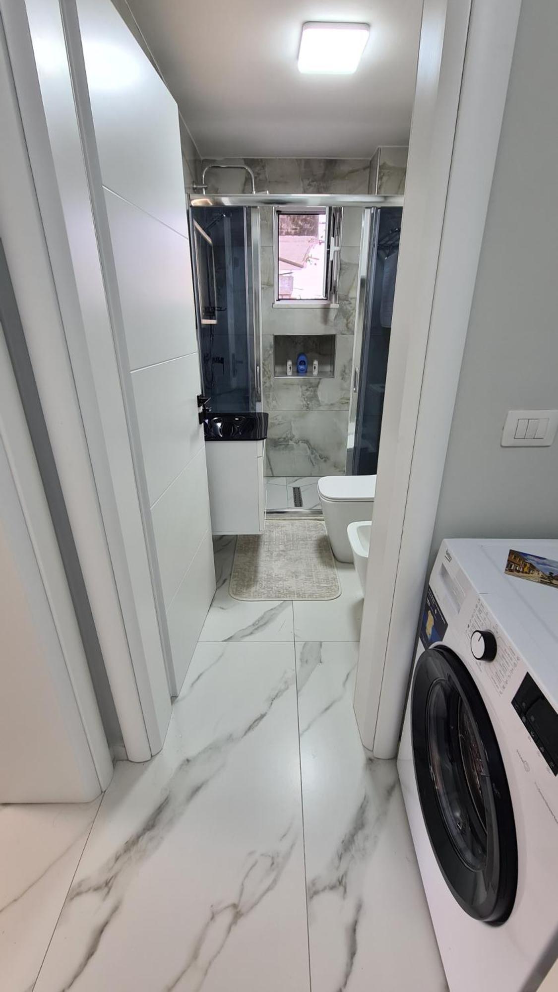 Dei Cozy Apartment Shkoder Bagian luar foto