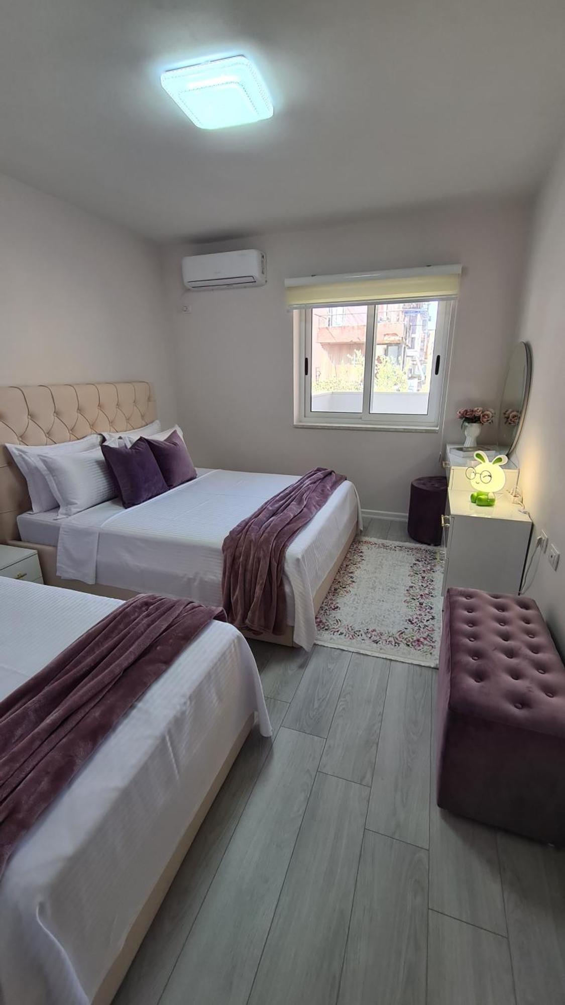 Dei Cozy Apartment Shkoder Bagian luar foto